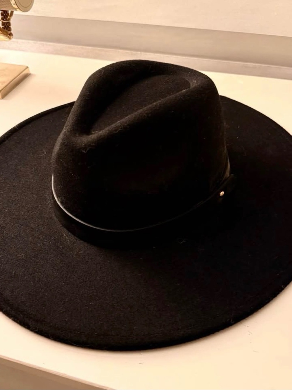 Black Wide-Brim Fedora Felt Hat